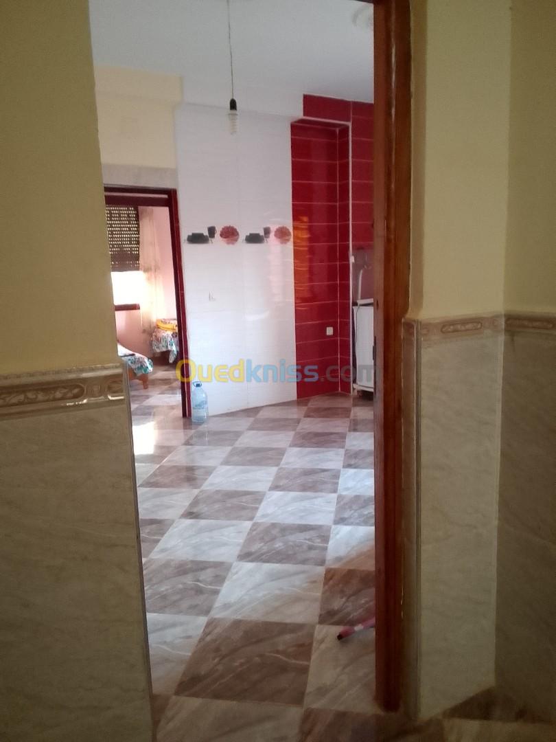 Location Appartement F2 Tlemcen Marsa ben mhidi