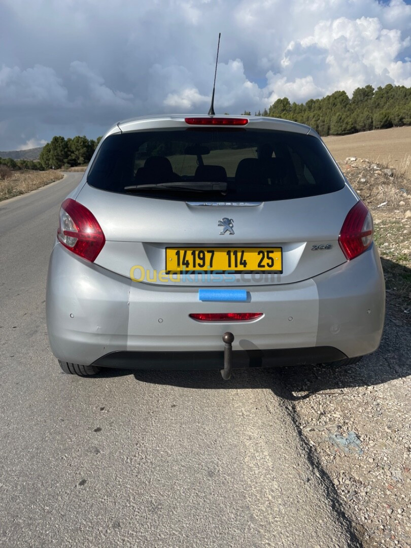 Peugeot 208 2014 Allure