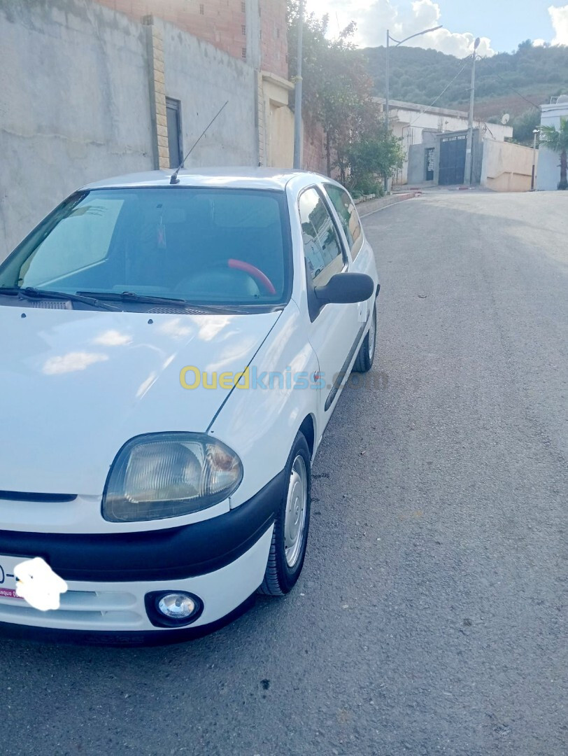 Renault Clio 2 2000 Expression