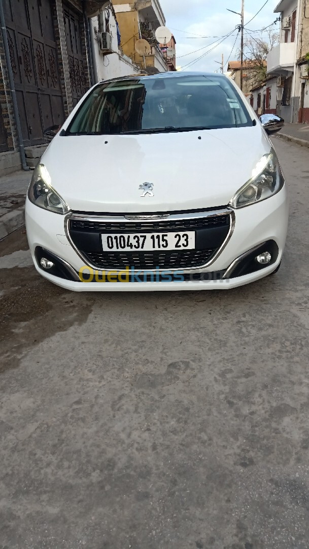 Peugeot 208 2015 Allure Facelift