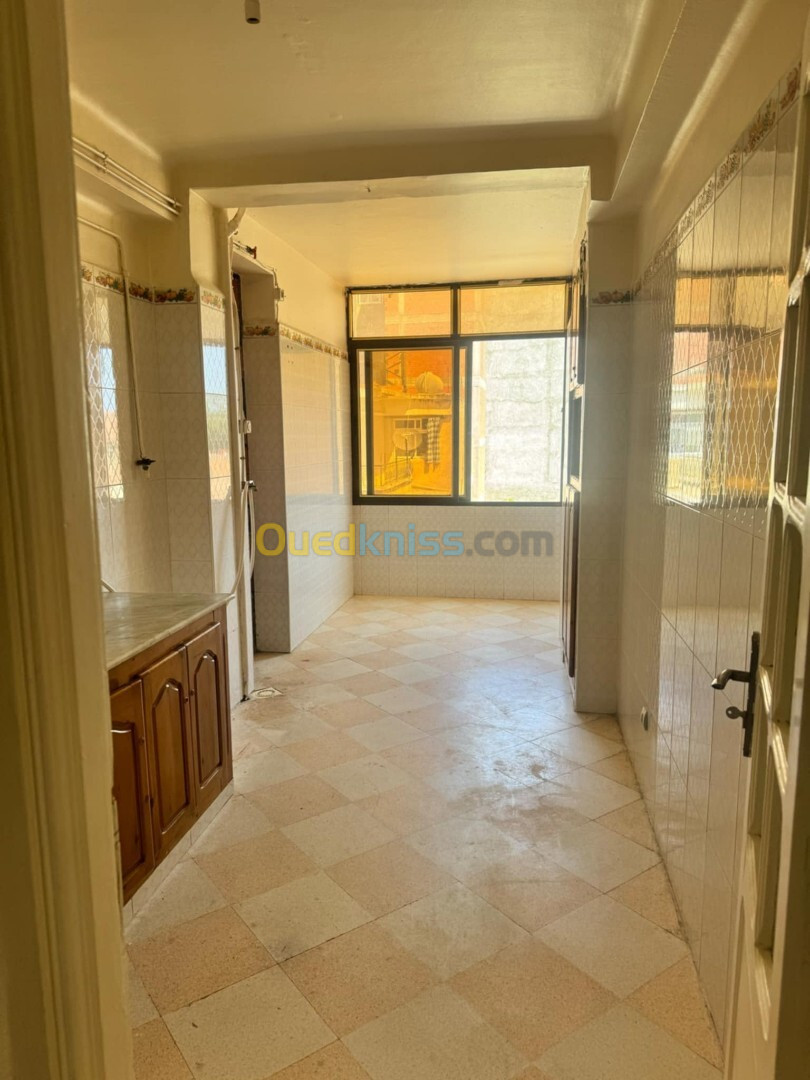 Location Appartement F3 Jijel Jijel