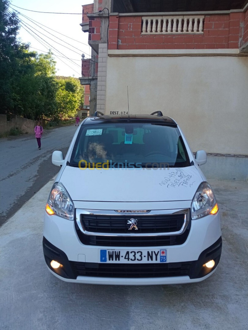 Peugeot Partner 2019 Tepee Allure 