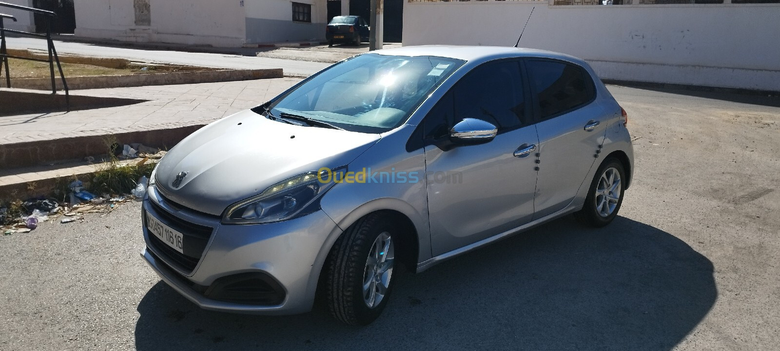 Peugeot 208 2016 Active Facelift