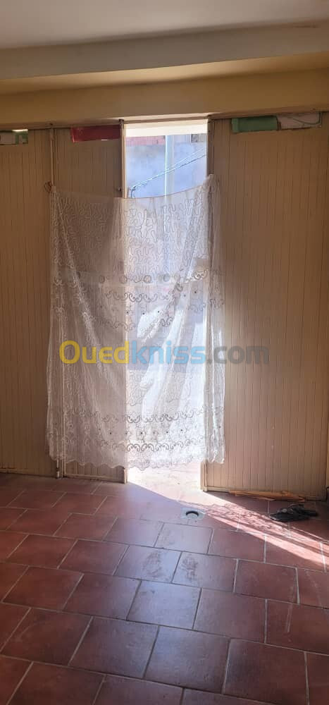 Location Niveau De Villa F1 Alger Bordj el bahri