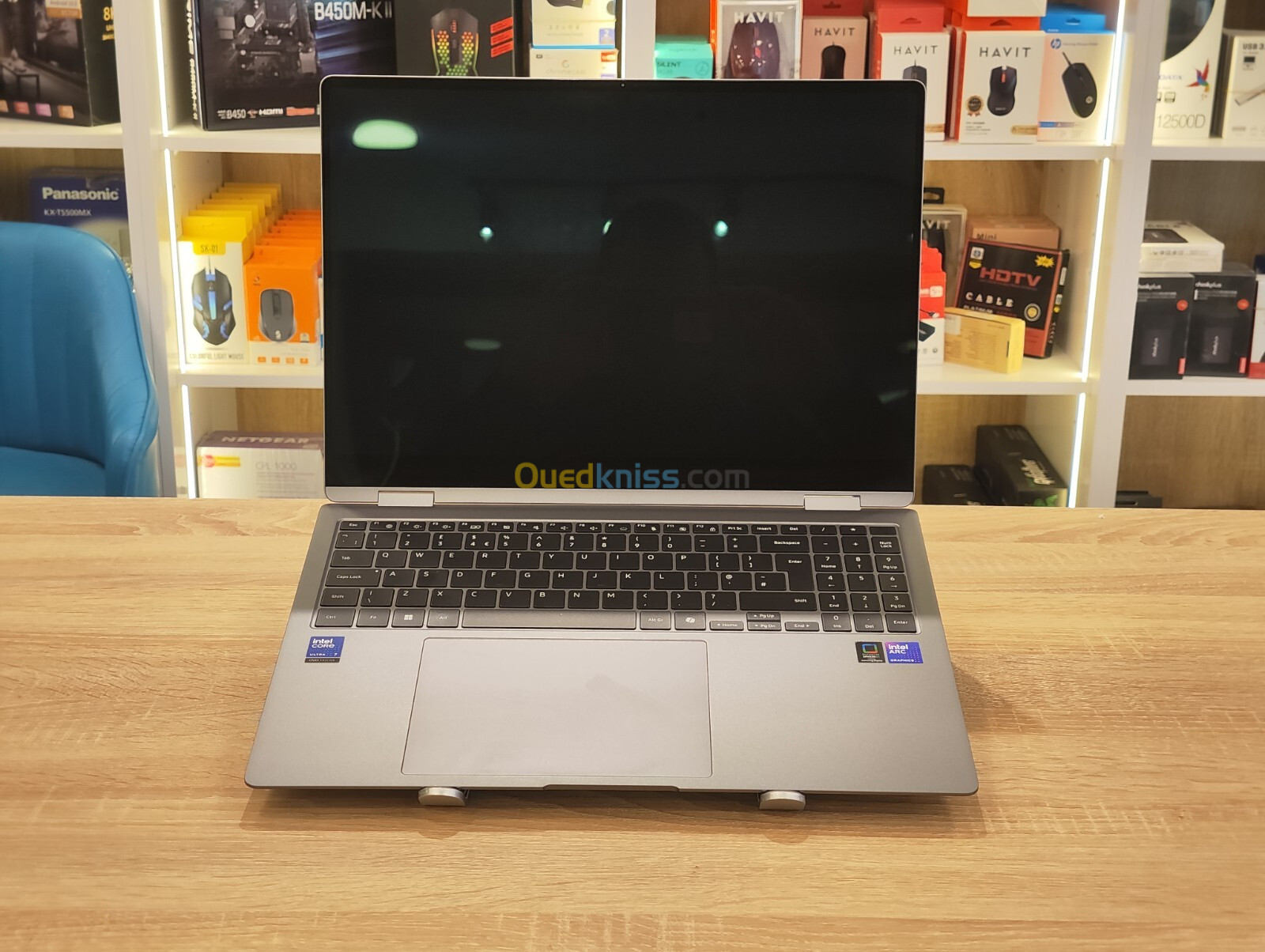 SAMSUNG GALAXY BOOK 5 PRO NP960QHA ULTRA 7-256V 16Go DDR5 512GB NVMe 16" QHD+ AMOLED 120Hz