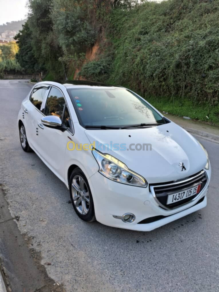 Peugeot 208 2015 Allure