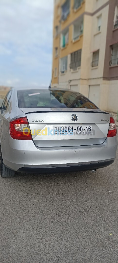 Skoda Rapid 2015 Edition