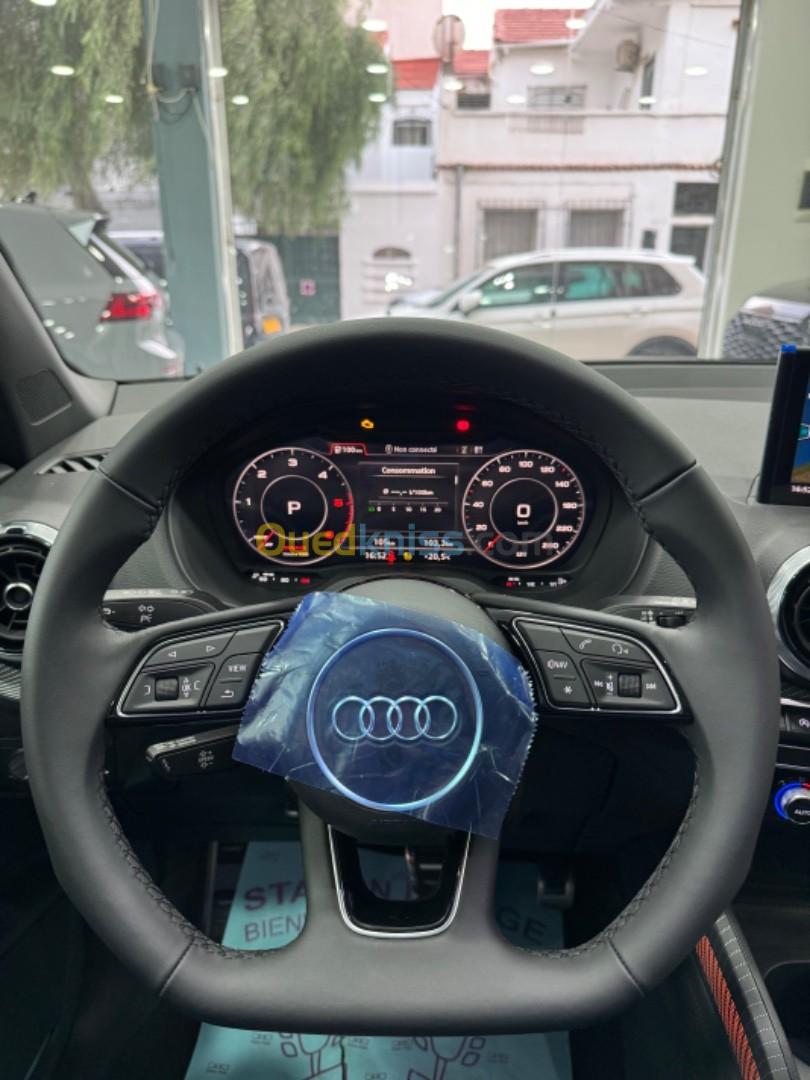 Audi Q2 2024 Siln