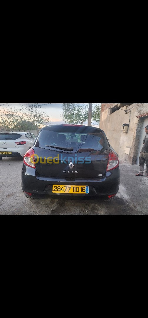 Renault Clio 3 2010 Exception