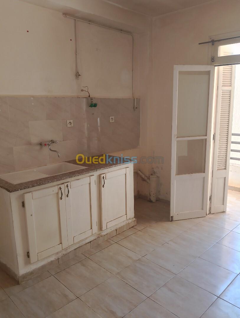 Location Appartement F3 Béjaïa Oued ghir