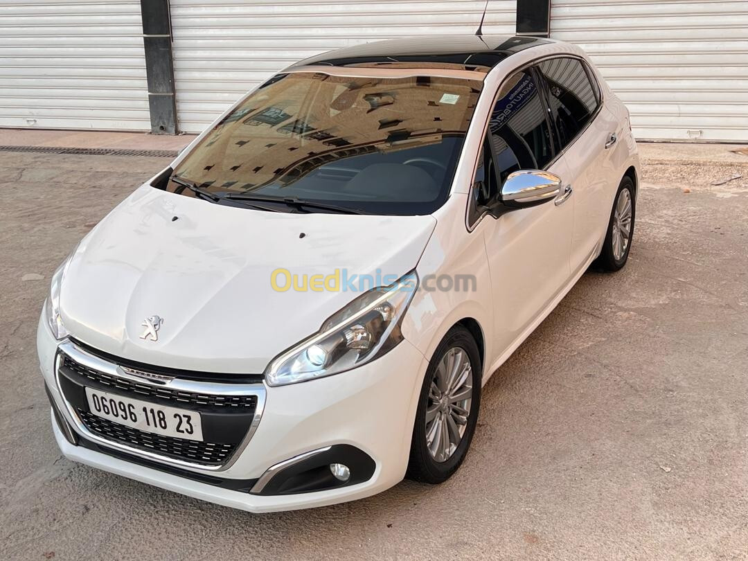 Peugeot 208 2018 Allure