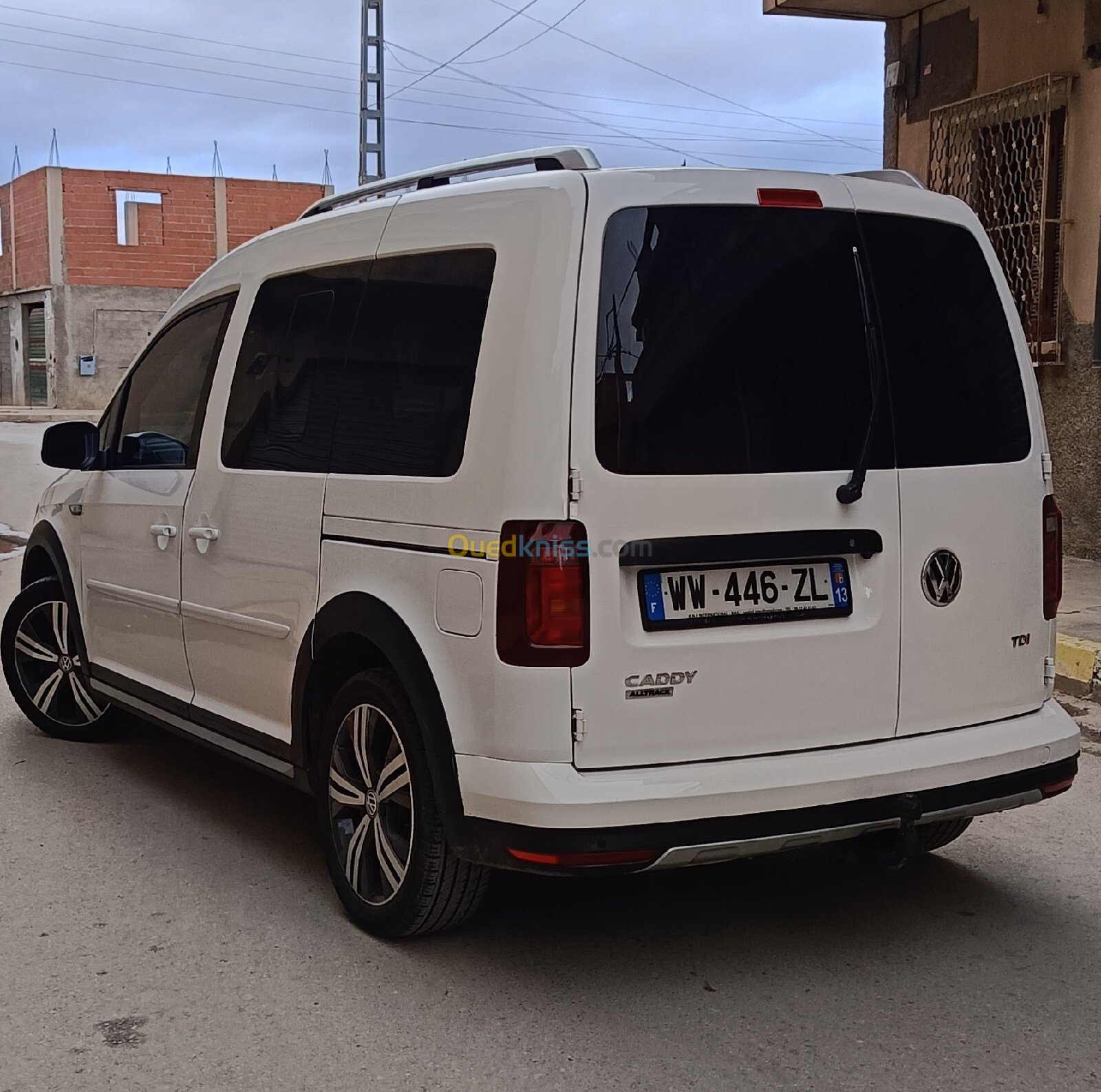 Volkswagen Caddy 2017 Alltrack