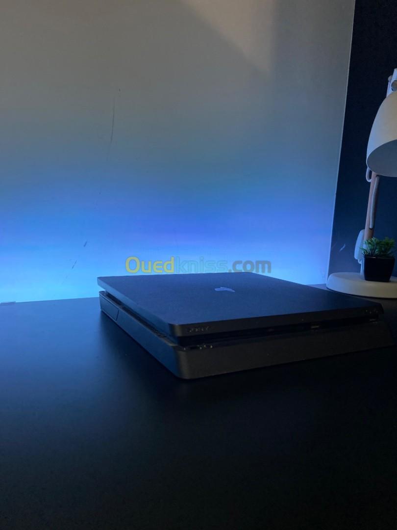 Playstation 4 slim