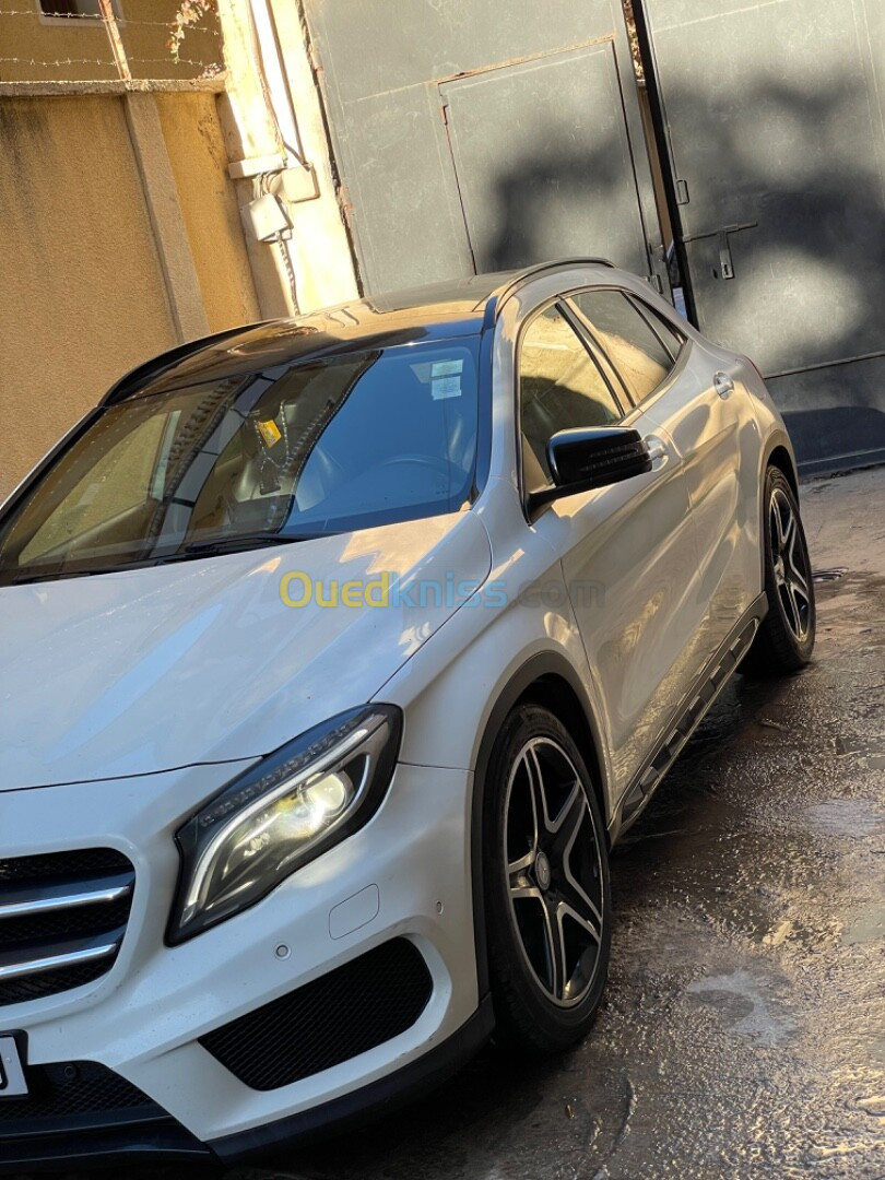 Mercedes GLA 2015 AMG Line