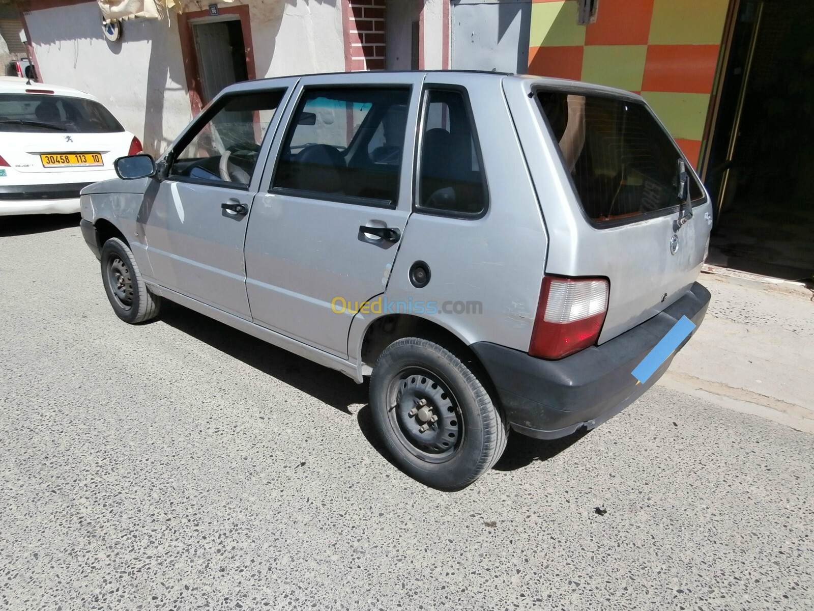 Fiat Uno 2005 fire