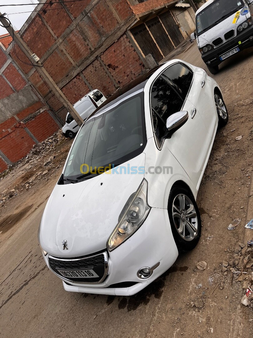 Peugeot 208 2013 Allure