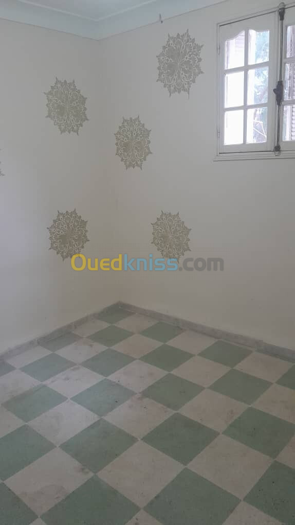 Vente Appartement F2 Alger Bouzareah