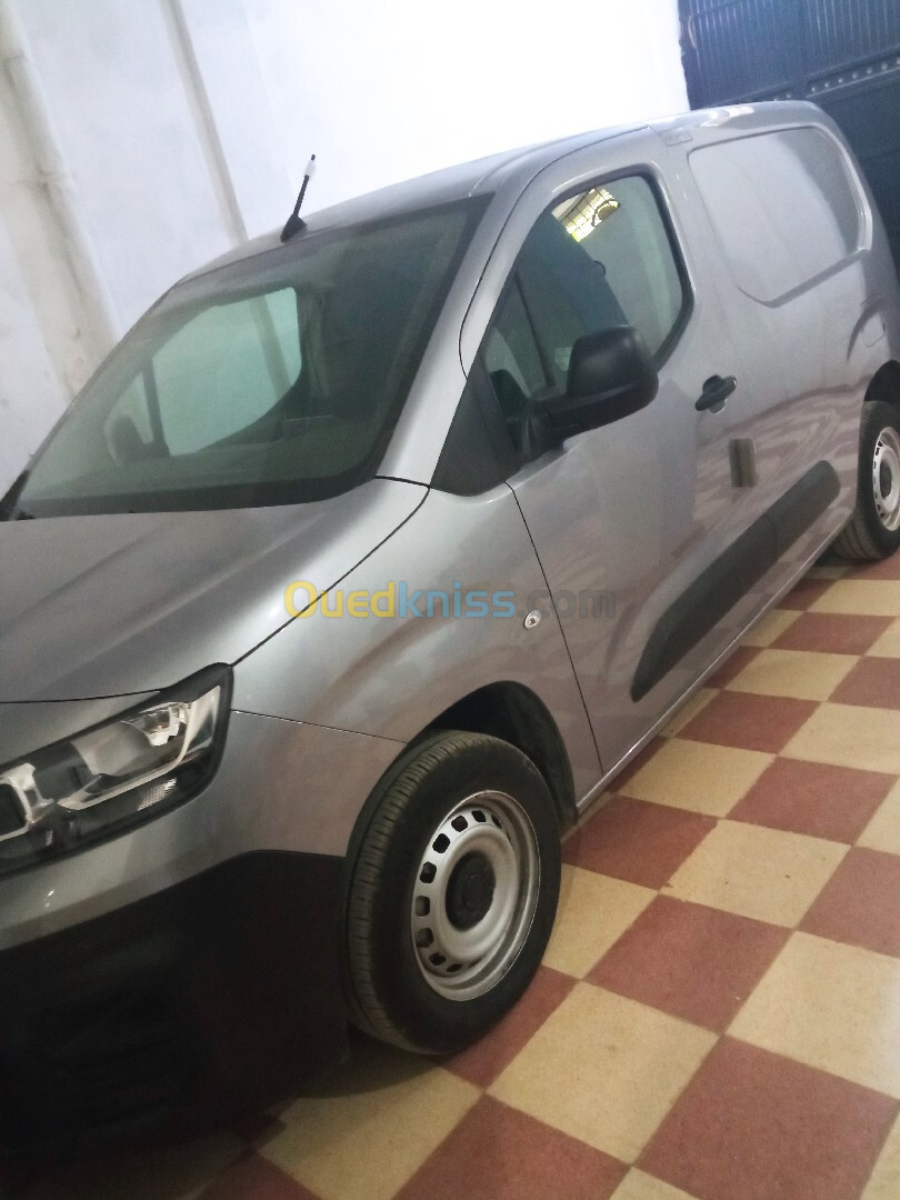 Fiat DOBLO 2024 