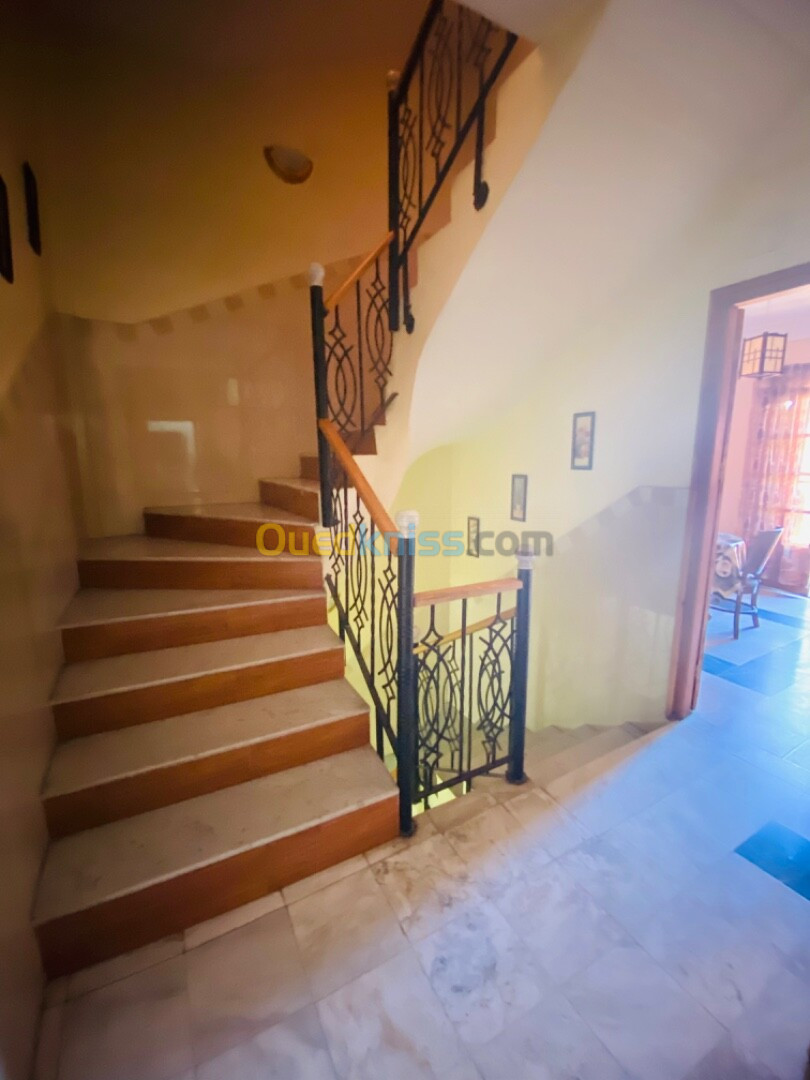 Location Niveau De Villa F5 Alger Said hamdine