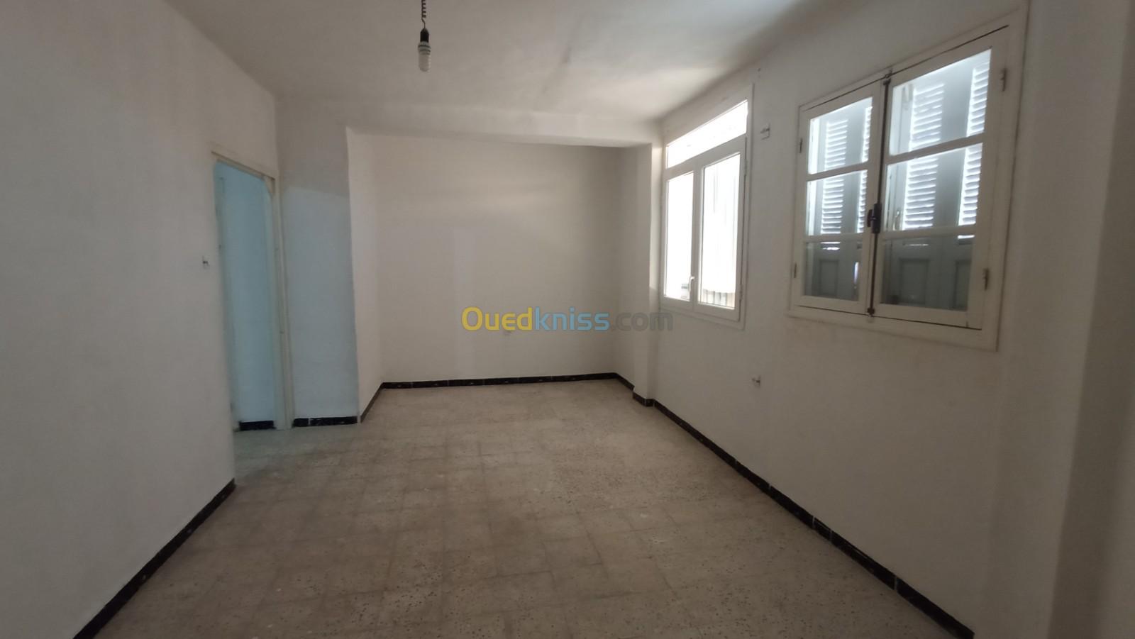 Vente Appartement F4 Mila Chelghoum laid