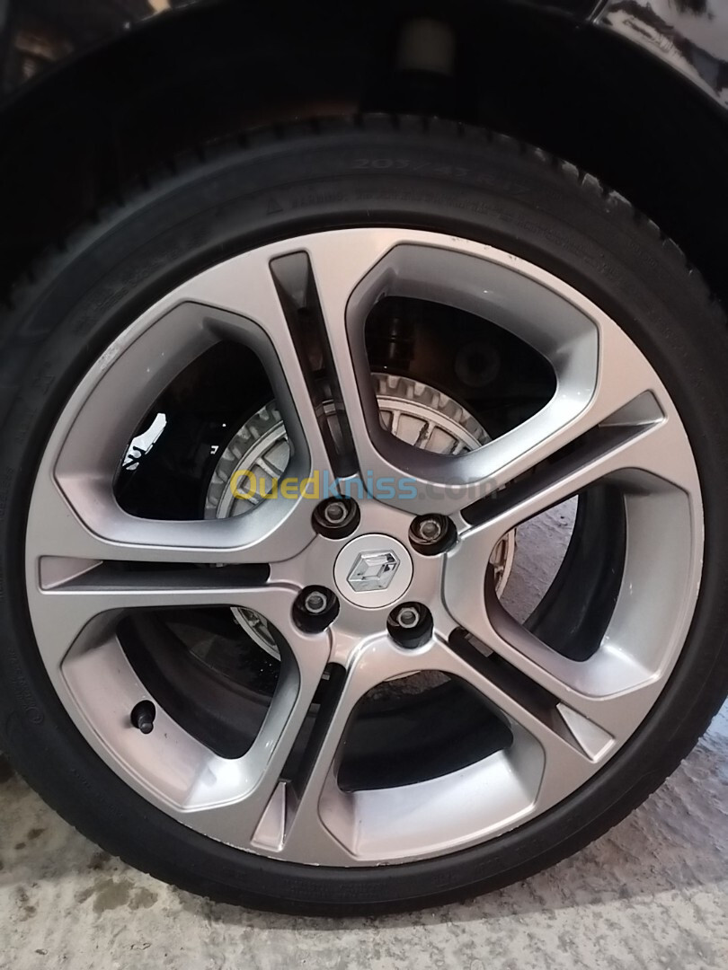 Renault Clio 4 2019 GT Line +