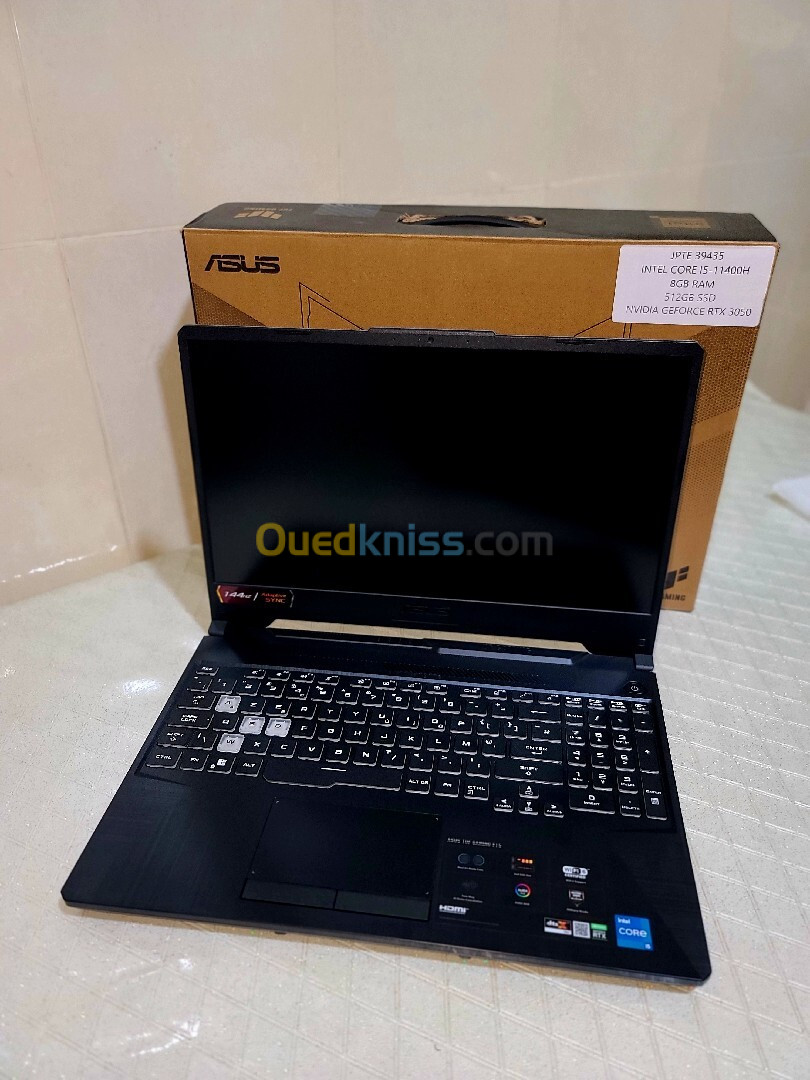 ASUS F15