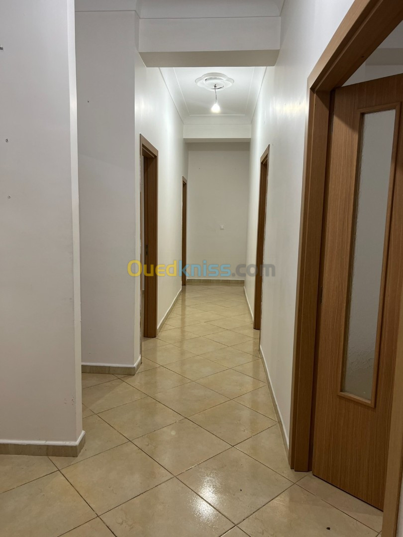 Location Appartement F4 Blida Boufarik