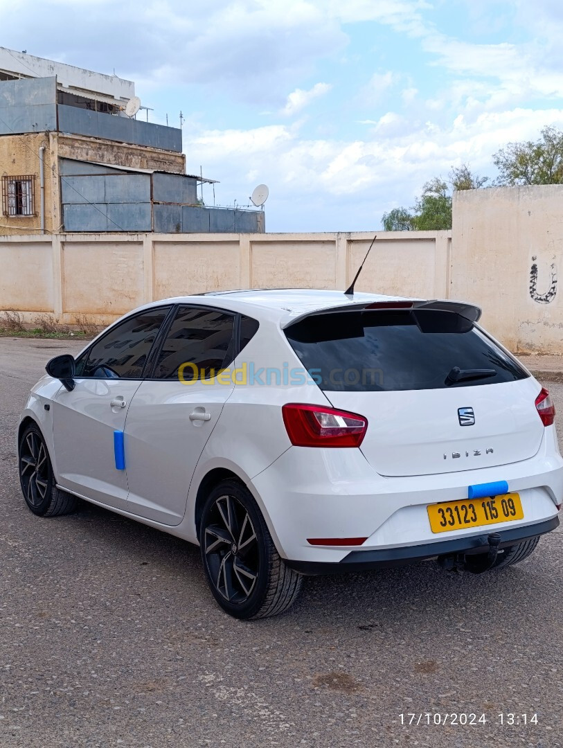 Seat Ibiza 2015 Black Line