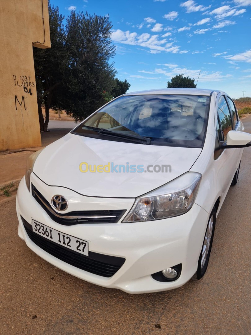 Toyota Yaris 2012 