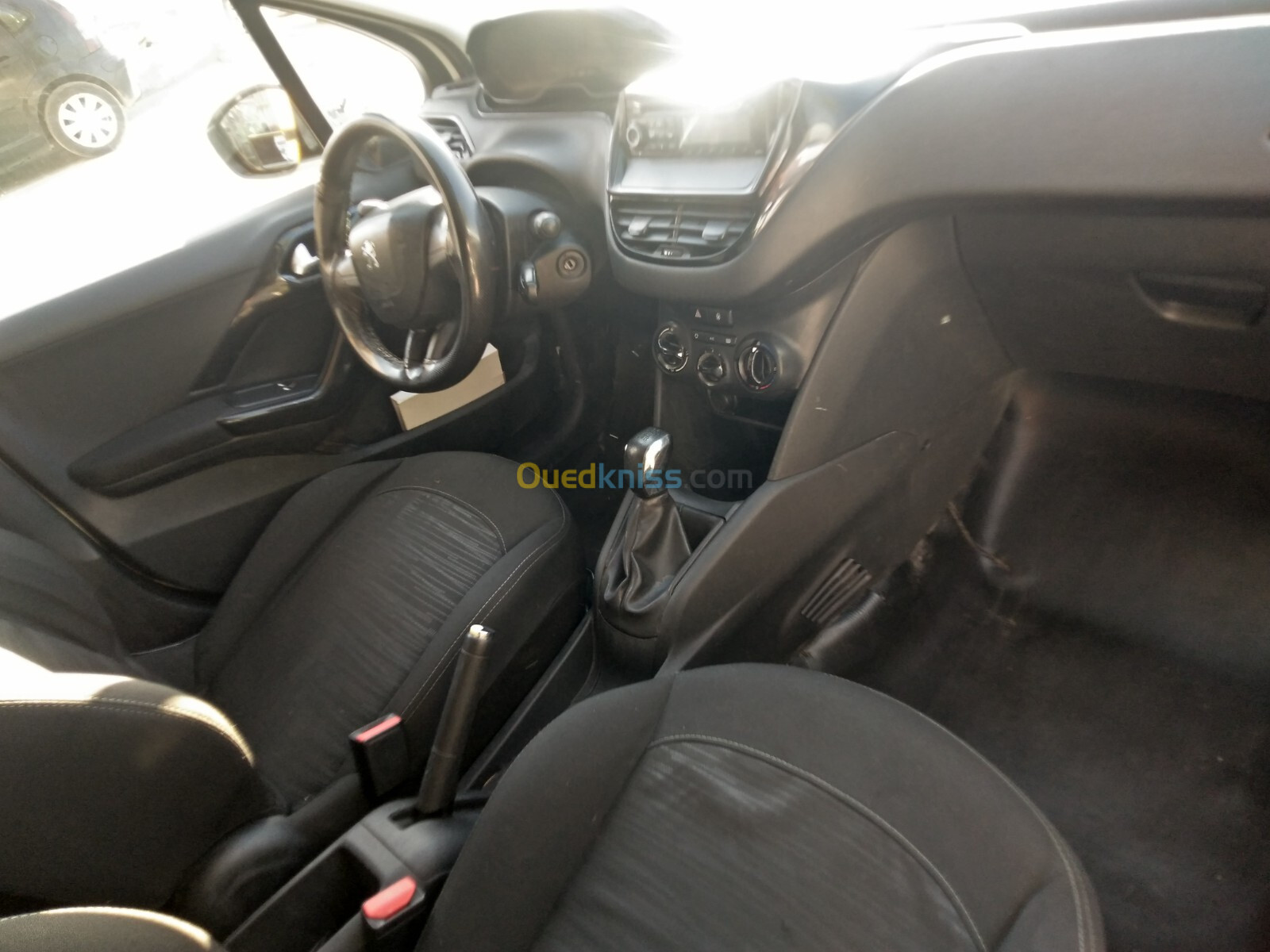 Peugeot 208 2013 208