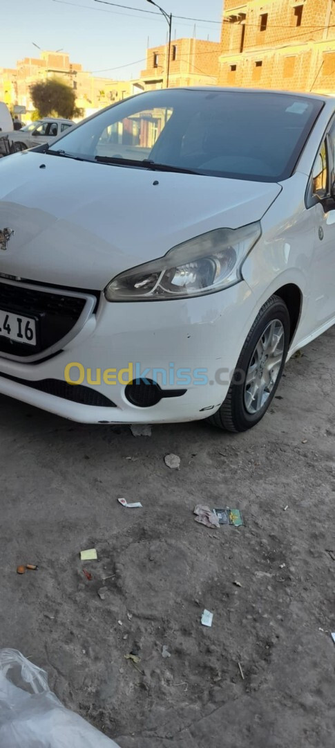 Peugeot 208 2014 208