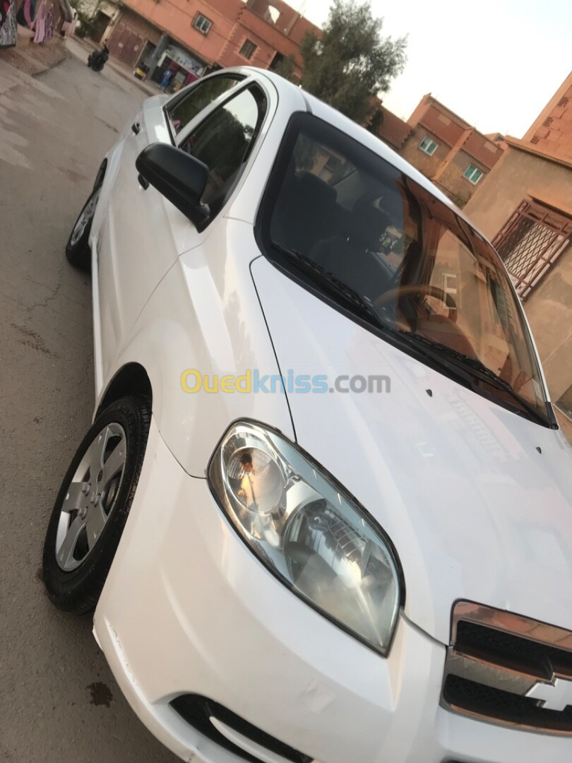 Chevrolet Aveo 4 portes 2012 Aveo 5 portes