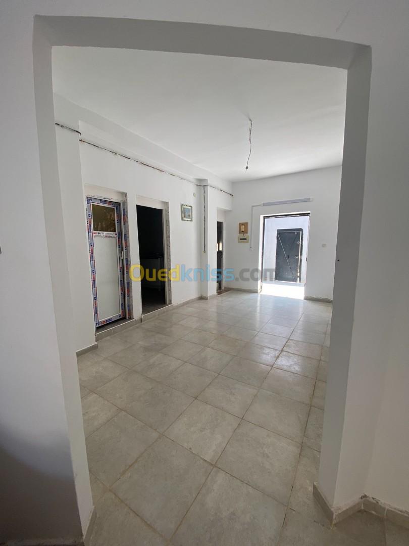 Location vacances Niveau De Villa F4 Oran Ain el turck