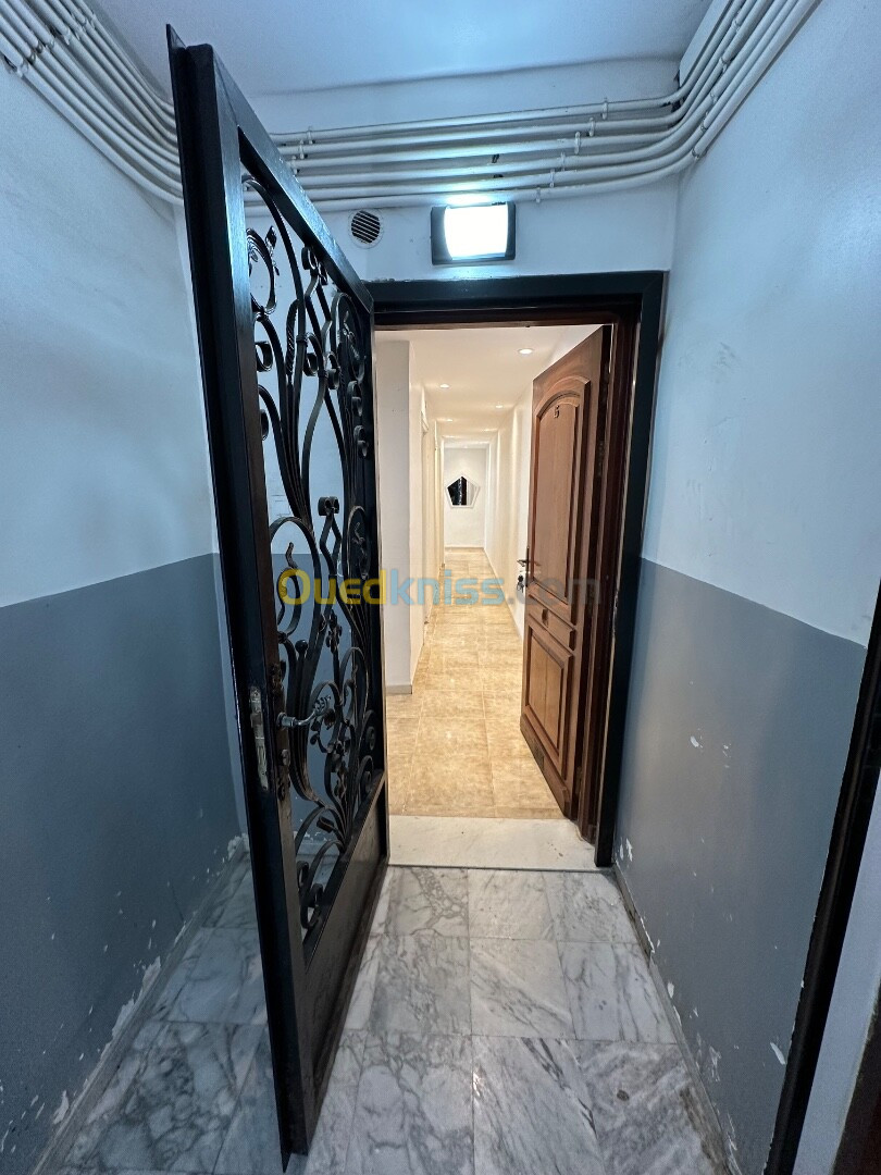 Vente Appartement F3 Alger El achour