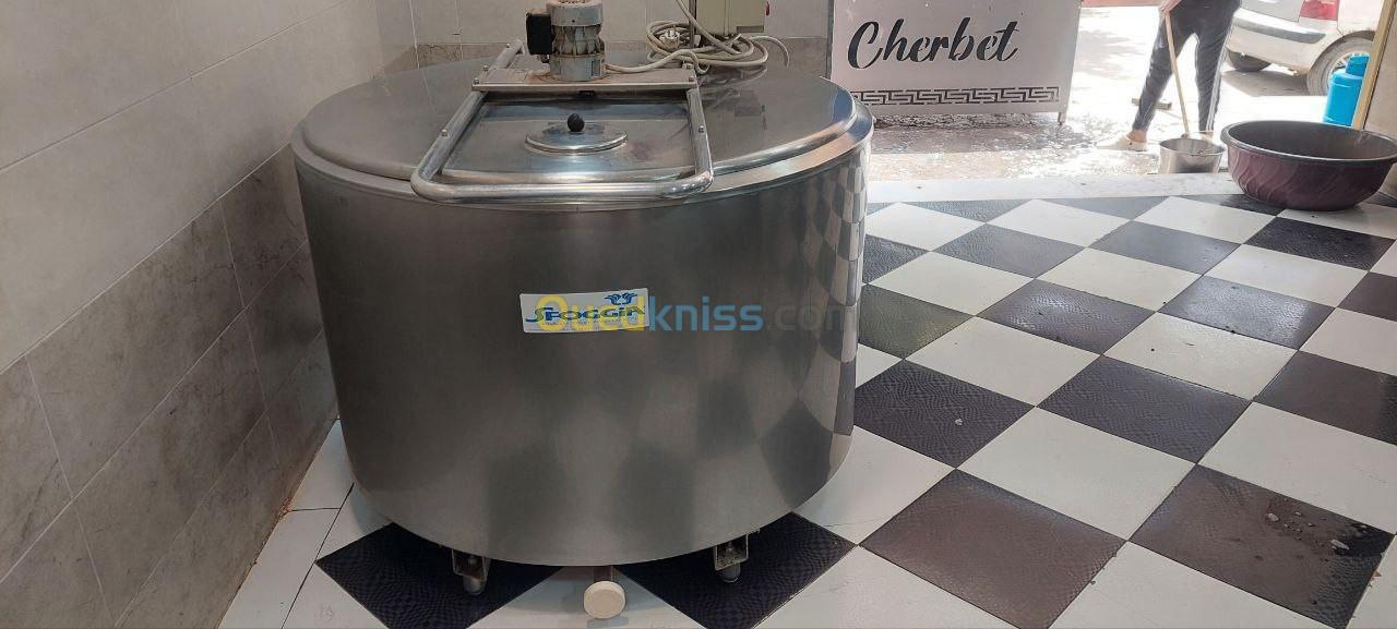 Cuve alimentaire en inox 700 L