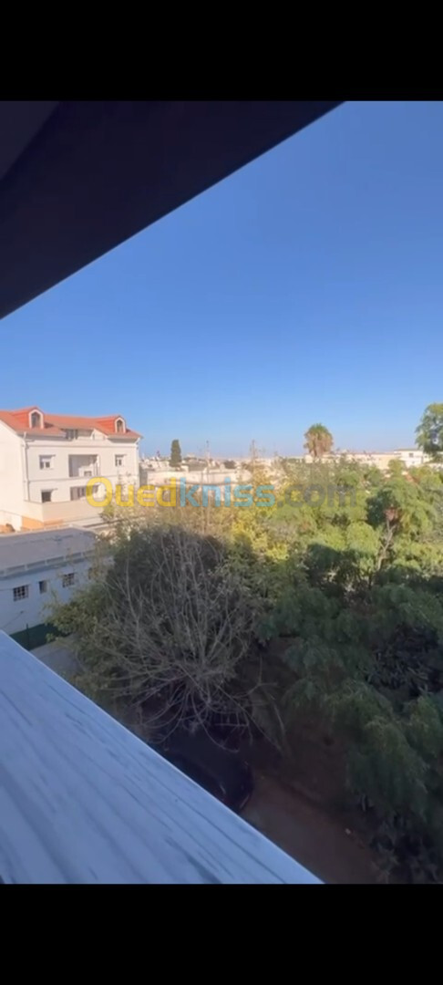 Location Appartement F4 Alger Hydra