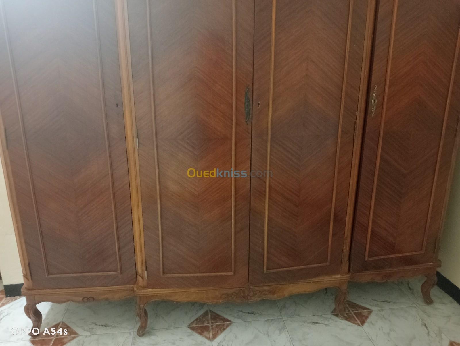 Armoire ancien modèle bois hêtre 