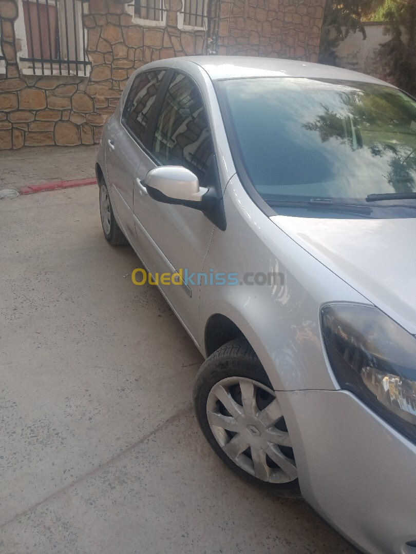 Renault Clio 3 2012 