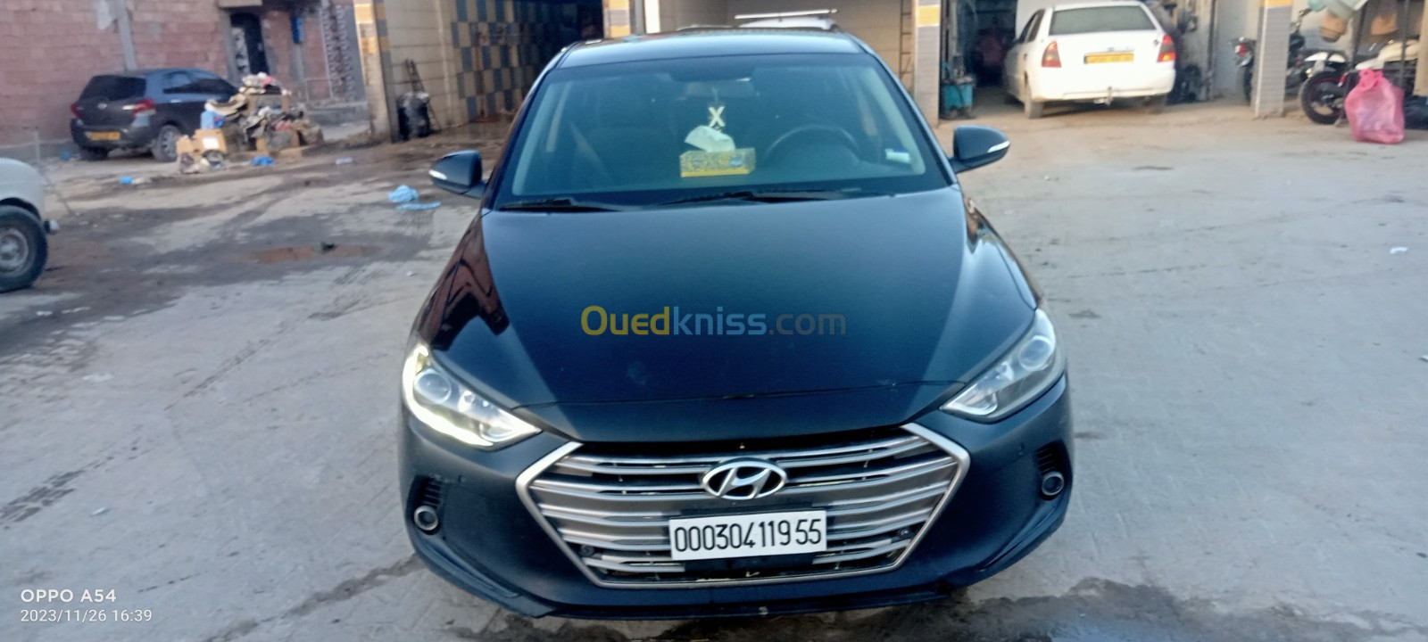 Hyundai Elantra 2019 