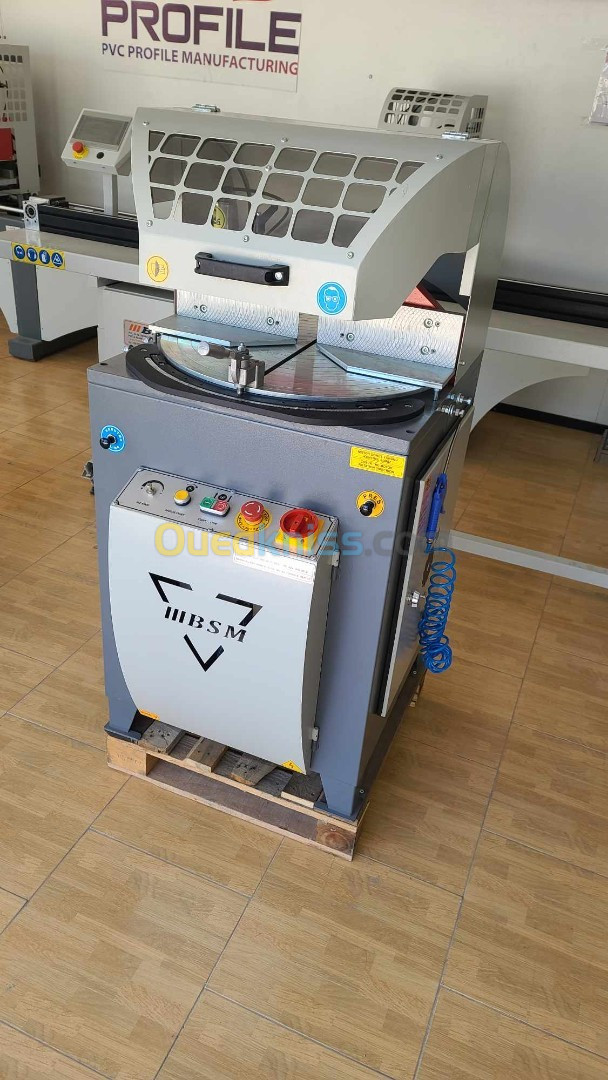 Machine PVC et aluminium 