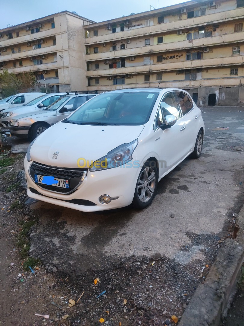 Peugeot 208 2013 Allure