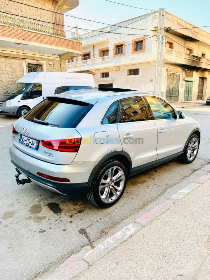 Audi Q3 2012 Off Road