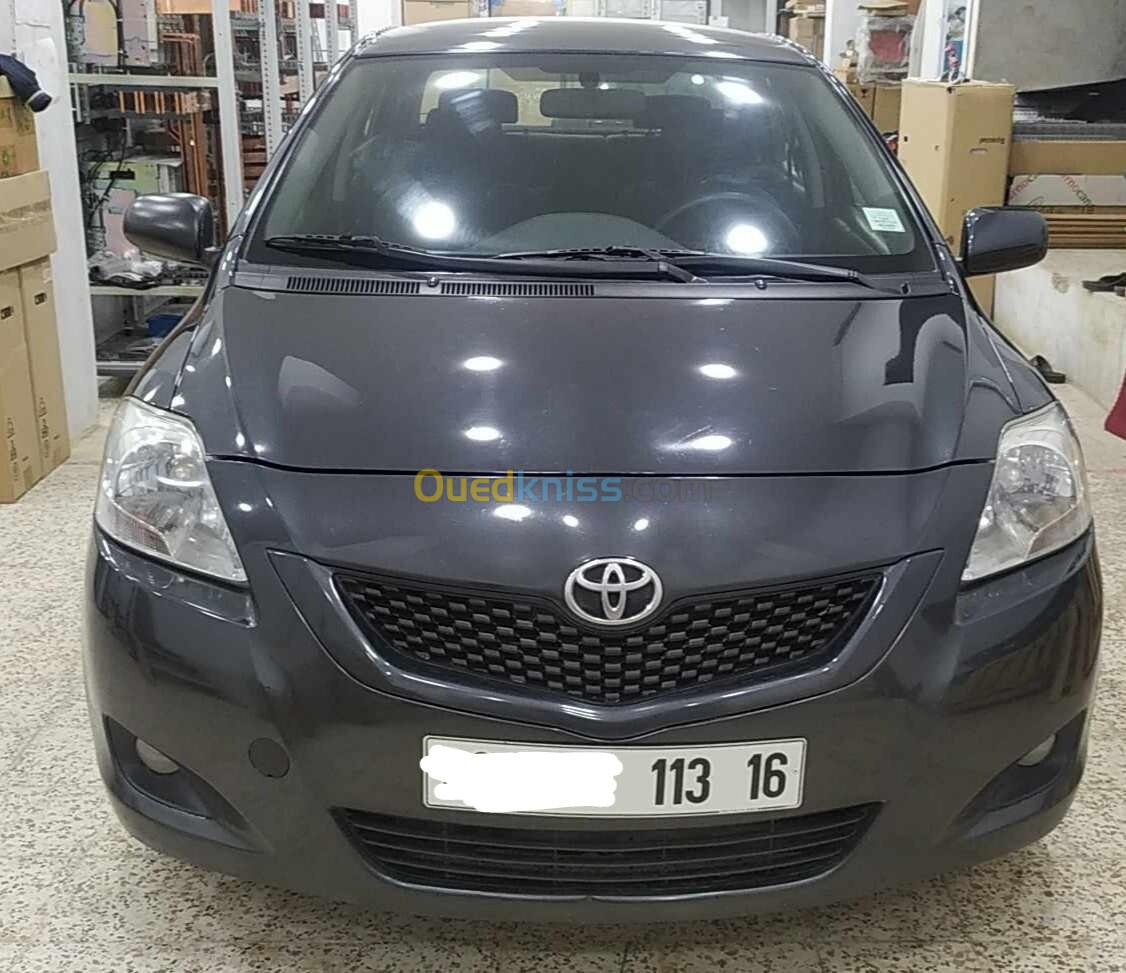 Toyota Yaris Sedan 2013 SD 23