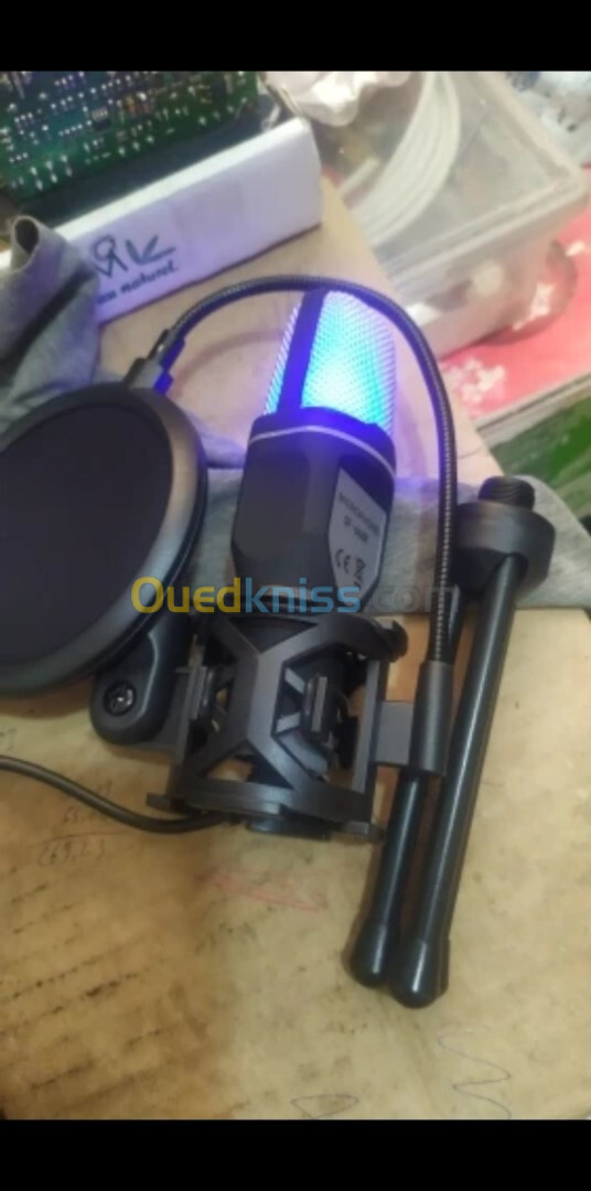 Microphone RGB Gaming Yanmai 