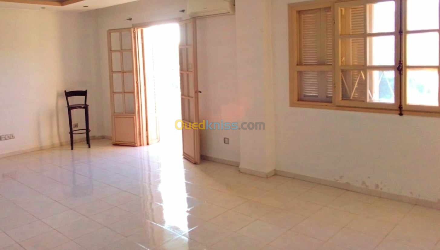 Location Appartement F5 Alger Said hamdine