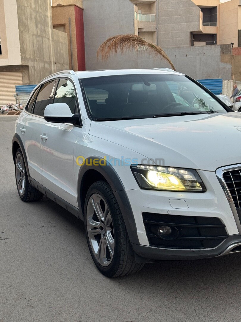 Audi Q5 2012 Off Road