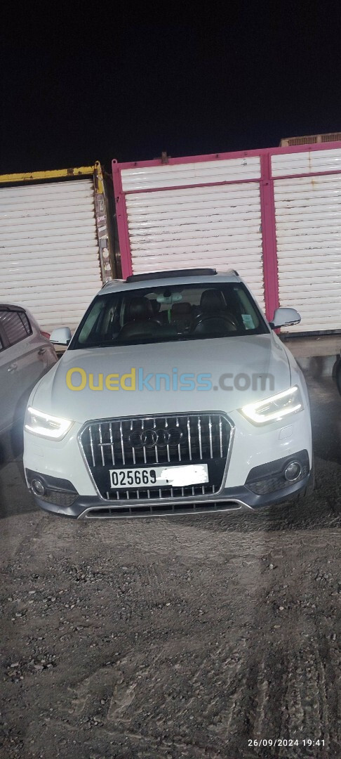 Audi Q3 2013 Off Road