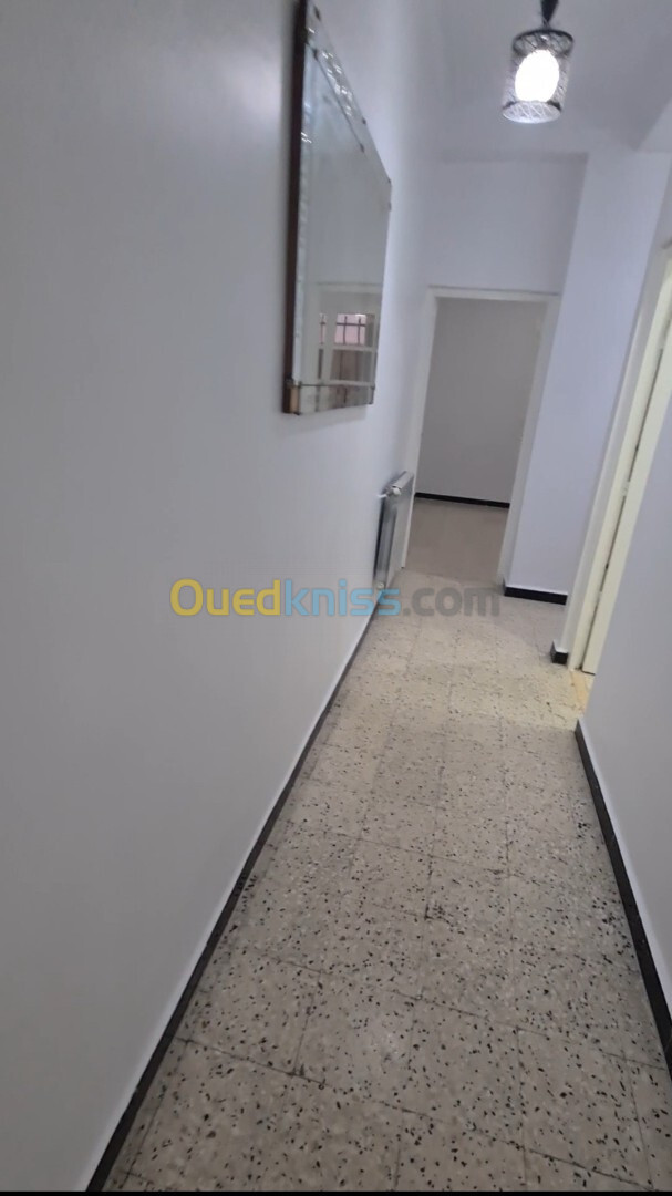 Location Niveau De Villa F3 Alger Kouba