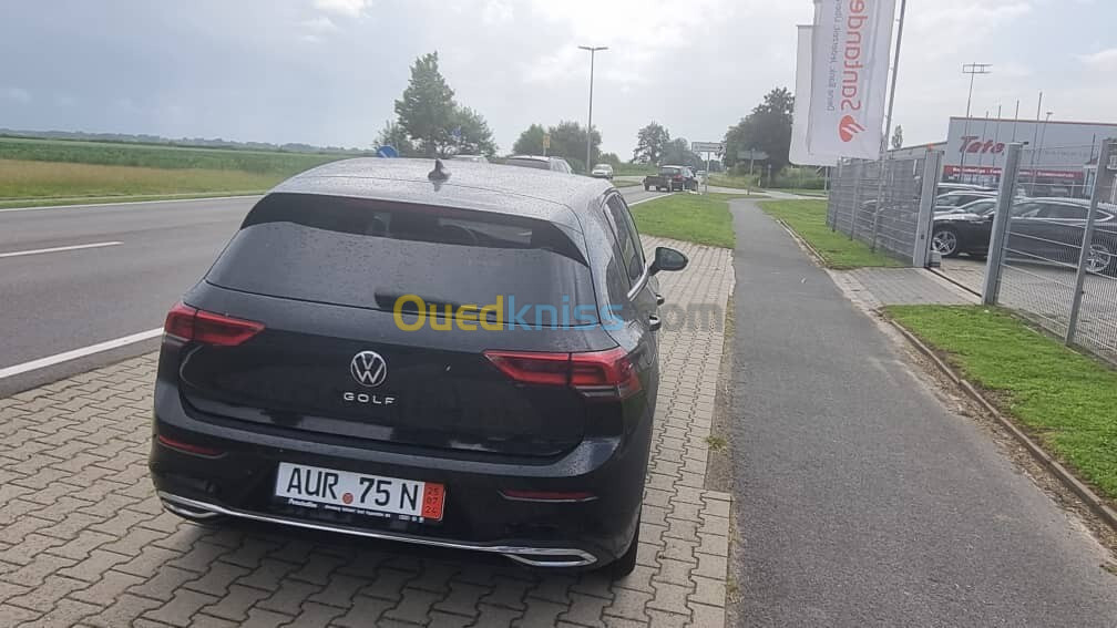 Volkswagen Golf 8 2022 Active