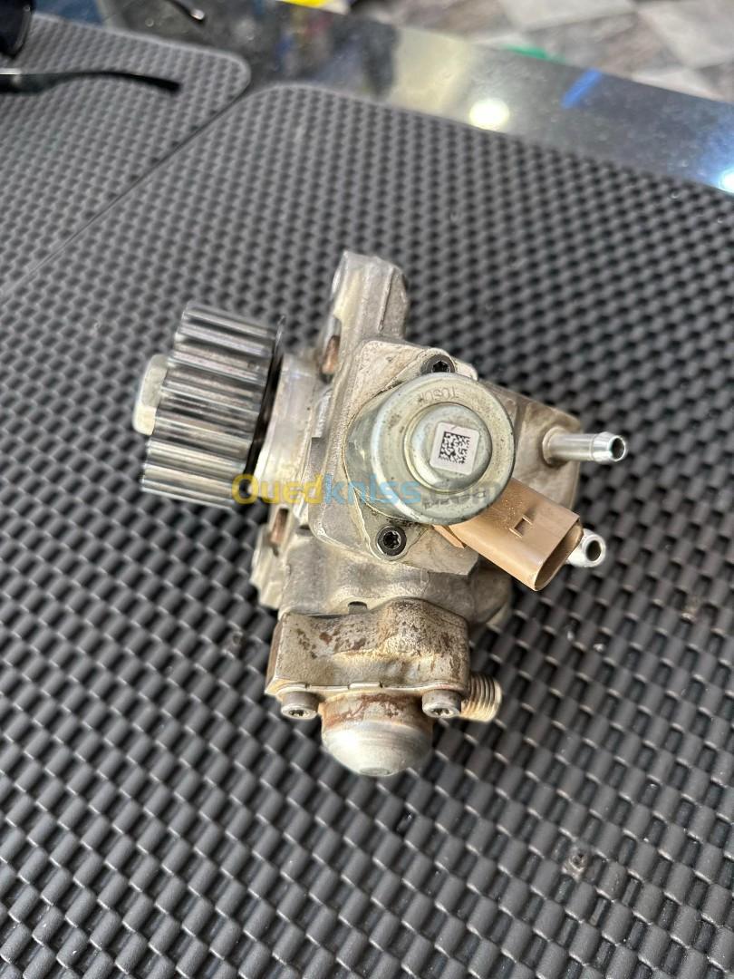 POMPE INJECTION HP DOSEUR 04B130755H  VAG 